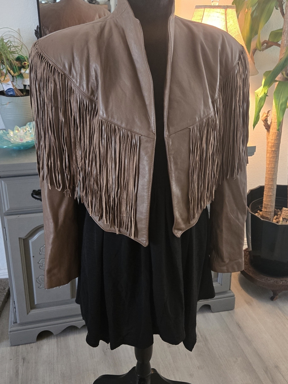 Vintage 1980s Continental Leather Cropped Fringe Power-Shoulder Lambskin